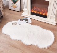 Faux Sheepskin Rug Soft Fur Area Rug, 70 x 140 cm Anti-Skid Carpet