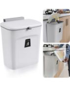 Kwanithink Hanging Kitchen Bin with Lid RRP £24.99