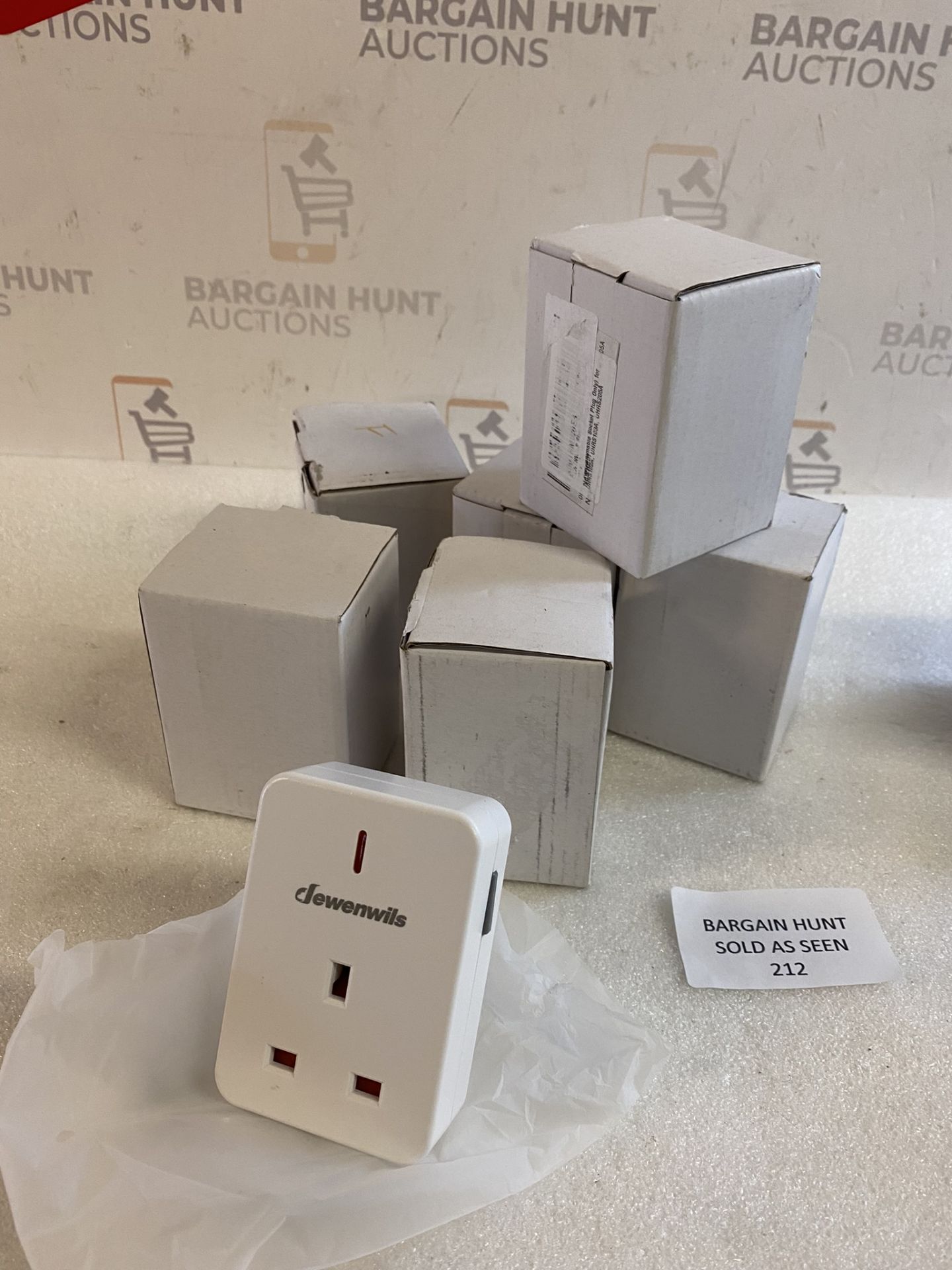 RRP £70 Set of 7 x Dewenwils Single Plug Sockets Compatible with Remote Control Sockets - Image 2 of 2