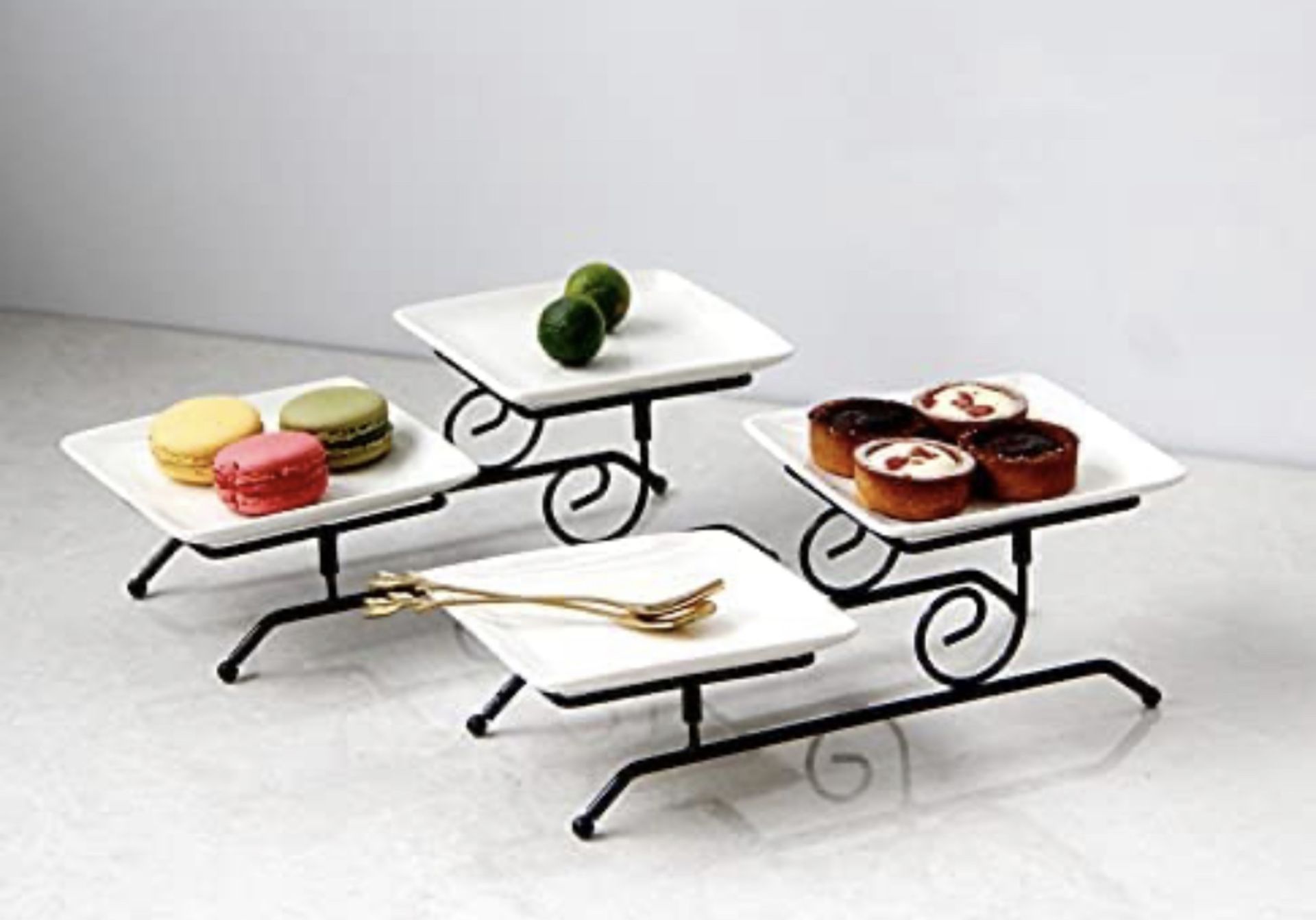 RRP £32 Set of 2 x Hosoncovy 2-Tier Ceramic Cake Stand Dessert Trays - Image 3 of 3