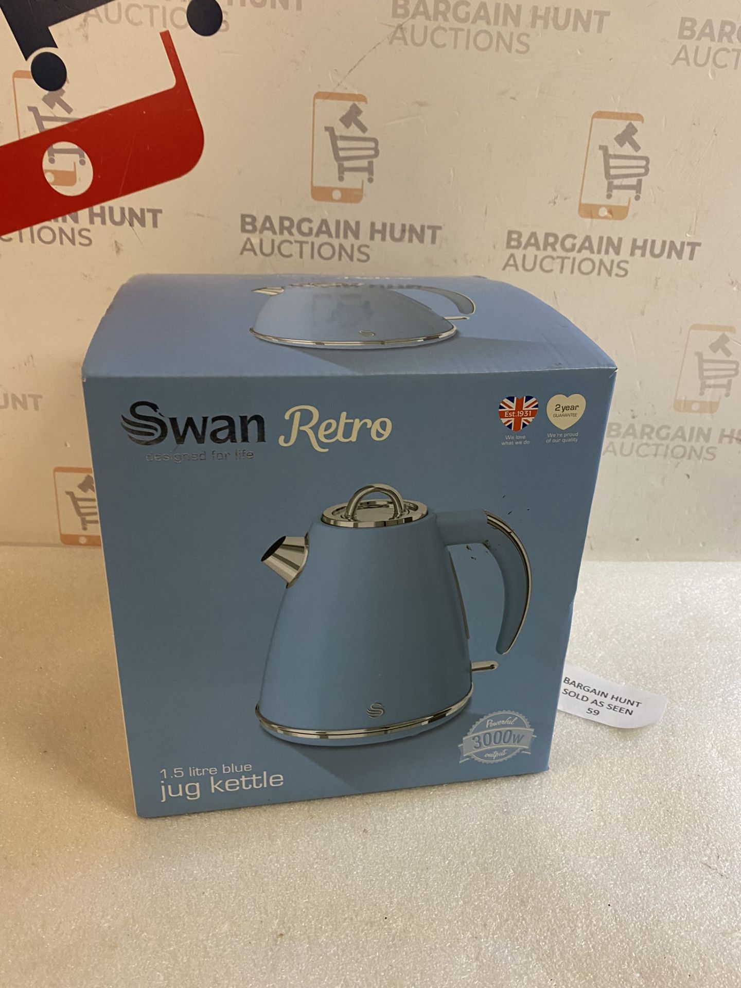 Swan Retro 1.5 Litre Jug Kettle Blue RRP £37.99 - Image 2 of 2