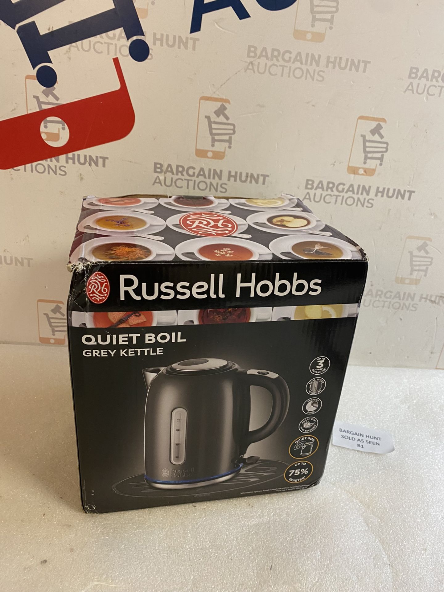Russell Hobbs 20463 Quiet Boil Kettle RRP £38.99 - Image 2 of 2