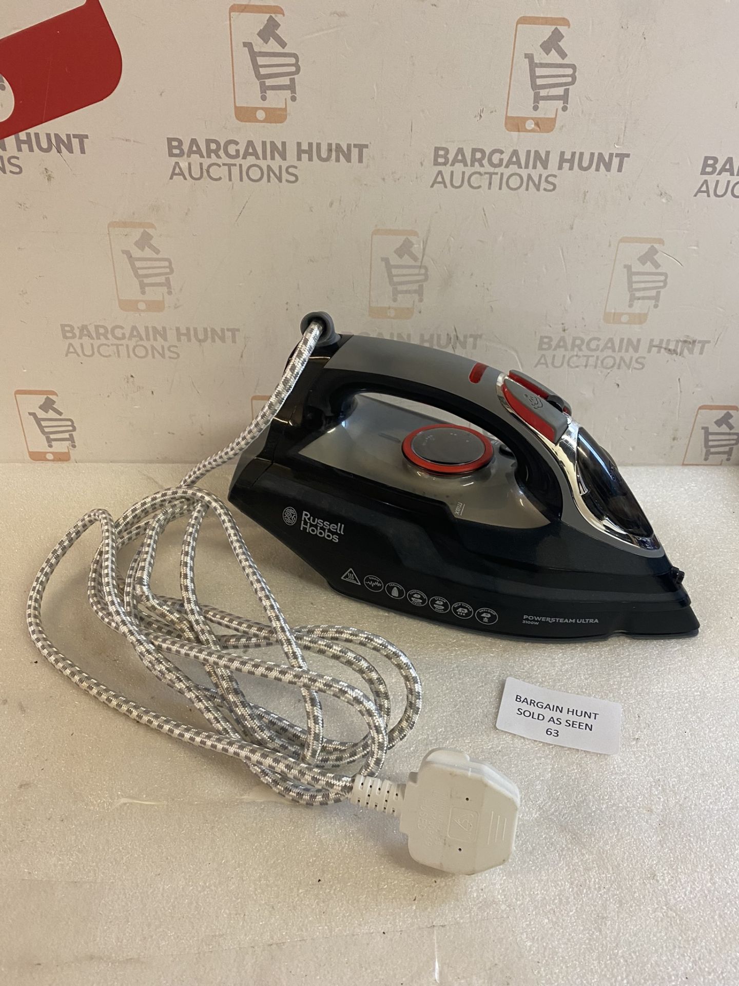 RRP £39.99 Russell Hobbs 20630 Powersteam Ultra 3100W Vertical Steam Iron