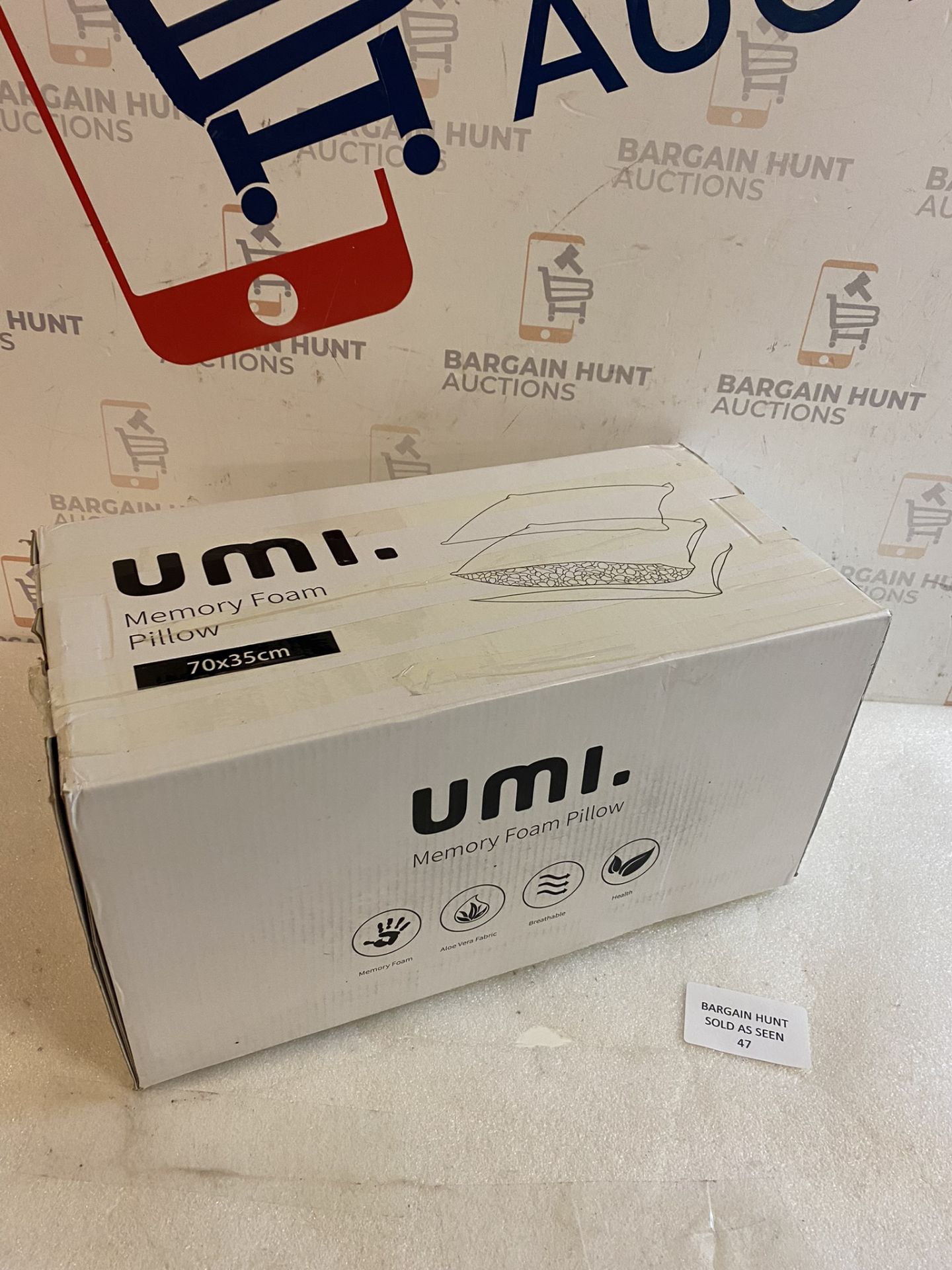 Umi Memory Foam Pillow Orthopedic with Aloe Vera Cover RRP £39.99 - Image 2 of 2