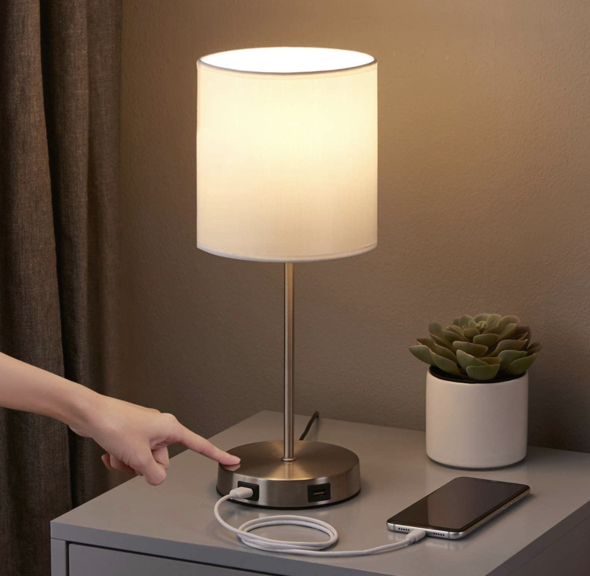 Seealle USB Touch Control Table Lamp with 2 USB Ports RRP £33.99