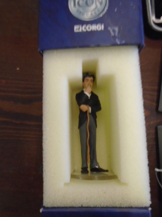 Costume jewellery- boxed sets, a shoe box of costume, cufflinks etc plus a Corgi Charlie Chaplin - Image 12 of 18