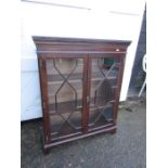 Mahogany glazed bookcase H116cm W93cm D33cm approx