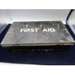 Vimtage first aid tin with bandage, eye drops and eye bath inside