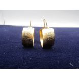 9ct gold earrings 3.73gms