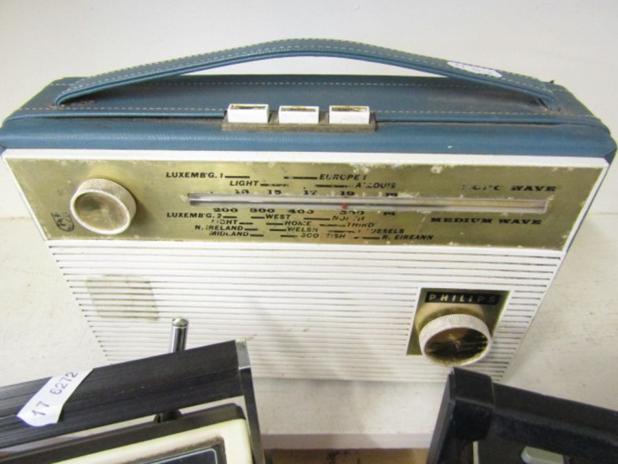 3 vintage radio's for Roberts, Philips. for display - Image 3 of 4