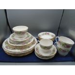 Colclough (roses) part dinner/tea service to incl 18 plates of varying sizes, 6 bowls, 3 cups and