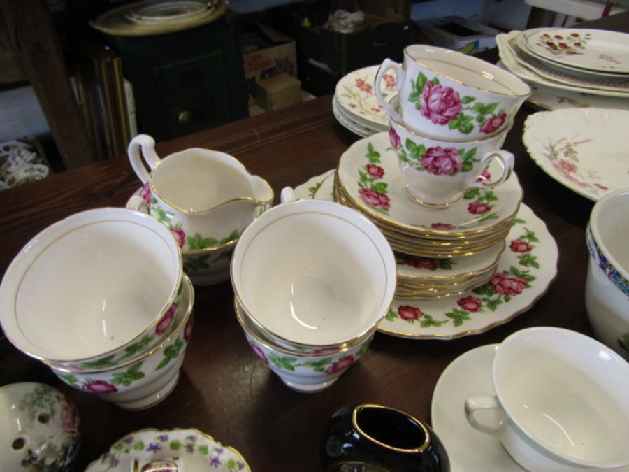 a COLLECTION OF MIXED CHINA - Image 2 of 8
