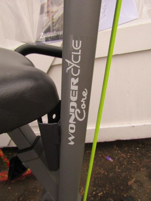 Wonder core 2 in 1 exercise bike with instructions - Image 4 of 8