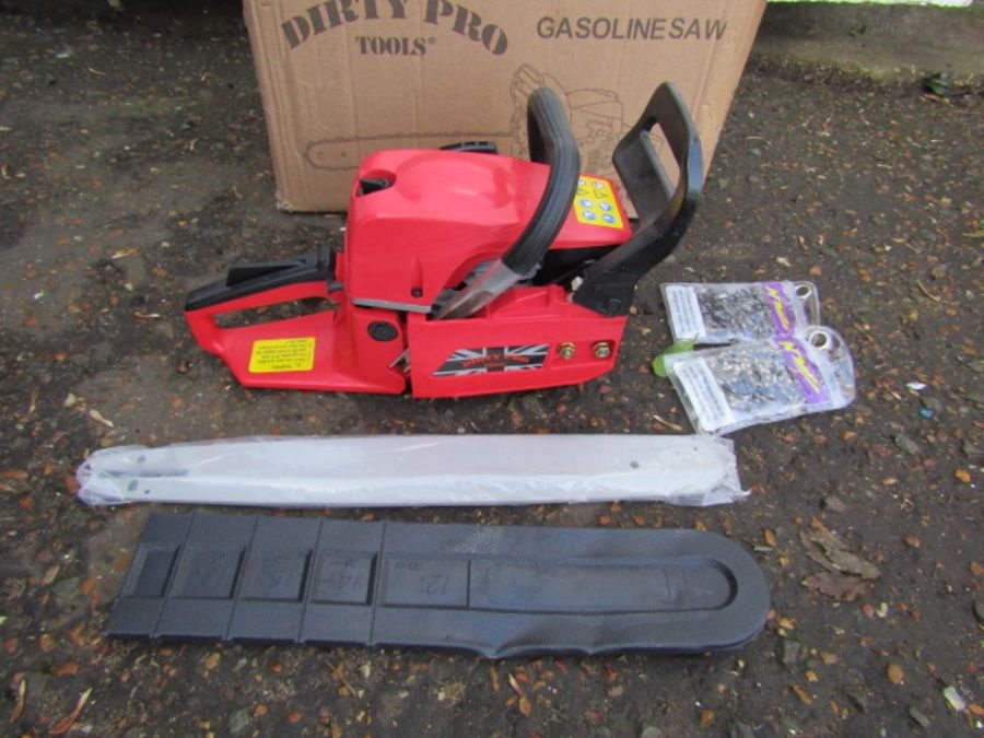 New and unused Dirty Pro petrol chainsaw - Image 5 of 5