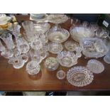 Crystal, cut glass- good quality mixed glass bowls, vases etc