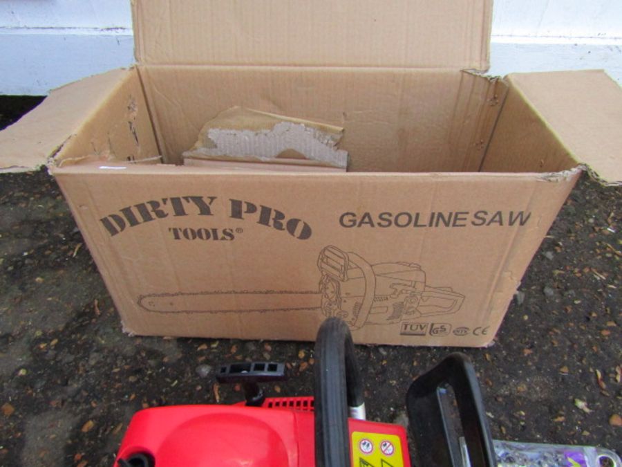 New and unused Dirty Pro petrol chainsaw - Image 4 of 5