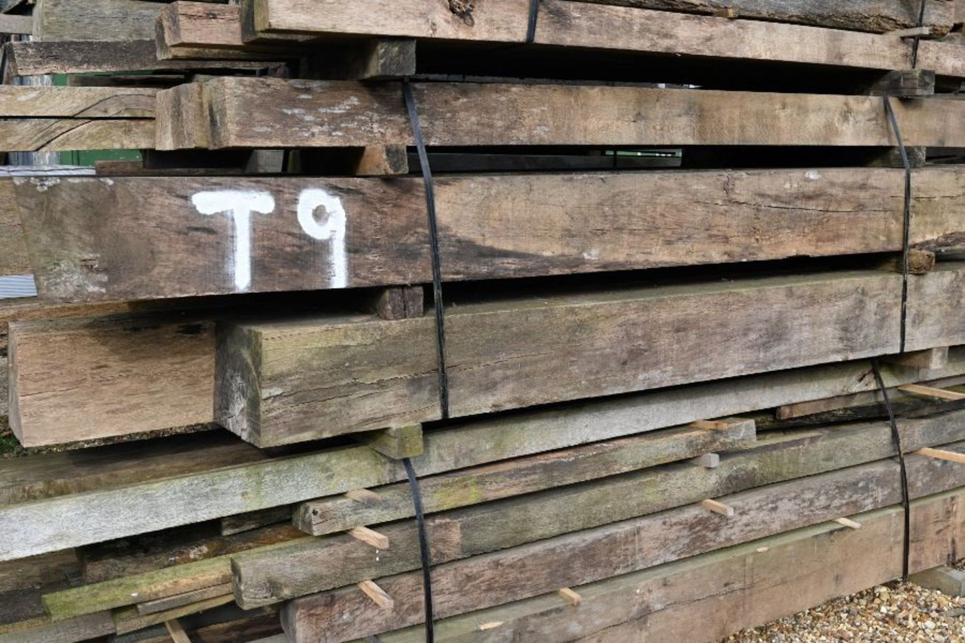 Pack of A/D Oak Beams 1.870m3