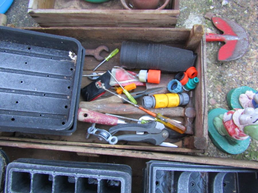 Gardening items including plant pots and trays, roofing felt and tools etc - Image 2 of 6