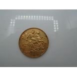 George V 1914 gold half sovereign, 4.02g