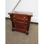 Small mahogany 5 drawer chest, possibly apprentice made H46cm W43cm D26cm approx