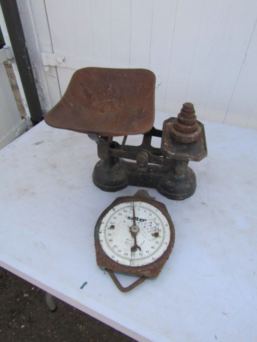 2 Vintage scales with weights - Image 2 of 3