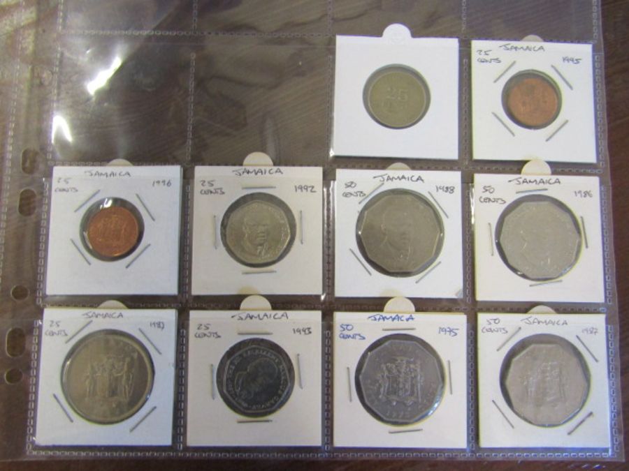 A collection of 50% English and 50% foreign coinage- English copper with some modern crowns and - Image 4 of 23