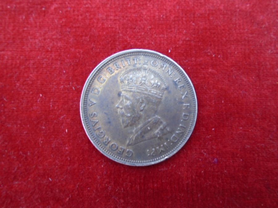 An Australian 1927 florin - Image 2 of 2