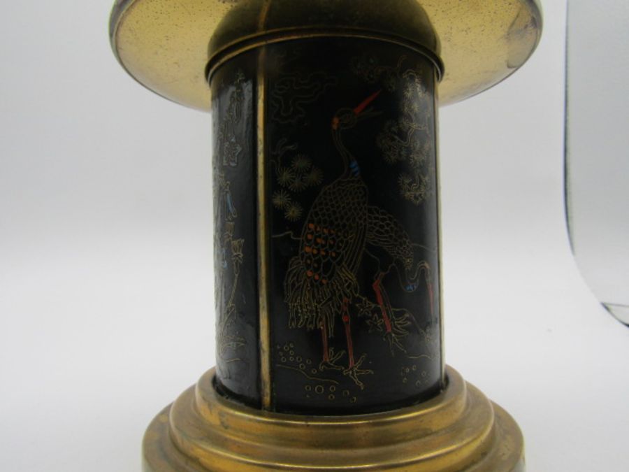 Vintage pop up rotating cigarette dispenser, brass with Oriental design - Image 5 of 5
