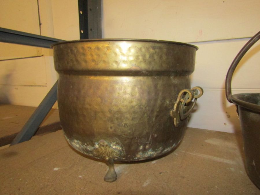 Brass handled pan and bucket - Image 2 of 3