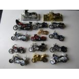 Harley Davidson motorbike models x 15