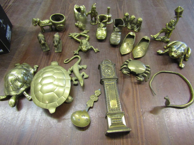 Brass miniatures- animals, shoes etc