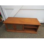 Pine sideboard/TV unit with 2 doors H46cm W124cm D44cm approx