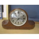 Mantel clock