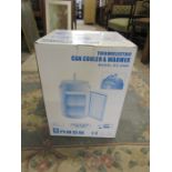 Thermoelectric can cooler and warmer from a house clearance