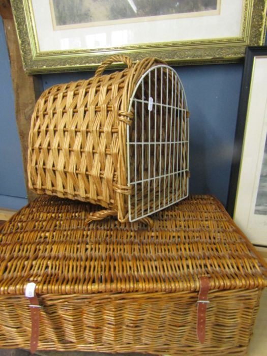 Pet basket and picnic basket - Image 2 of 2