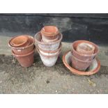 Terracotta garden pots. Largest H20cm approx