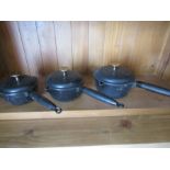 3 cooks proffessional cast iron pans