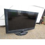 32" LG TV with remote from a house clearance