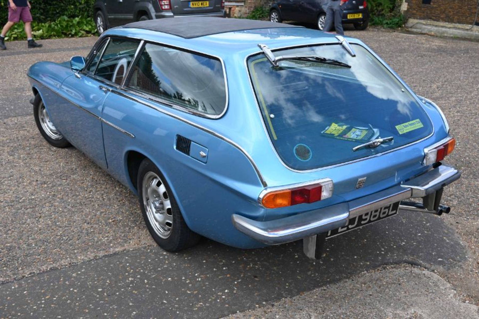 Volvo P1800 ES - Image 16 of 34