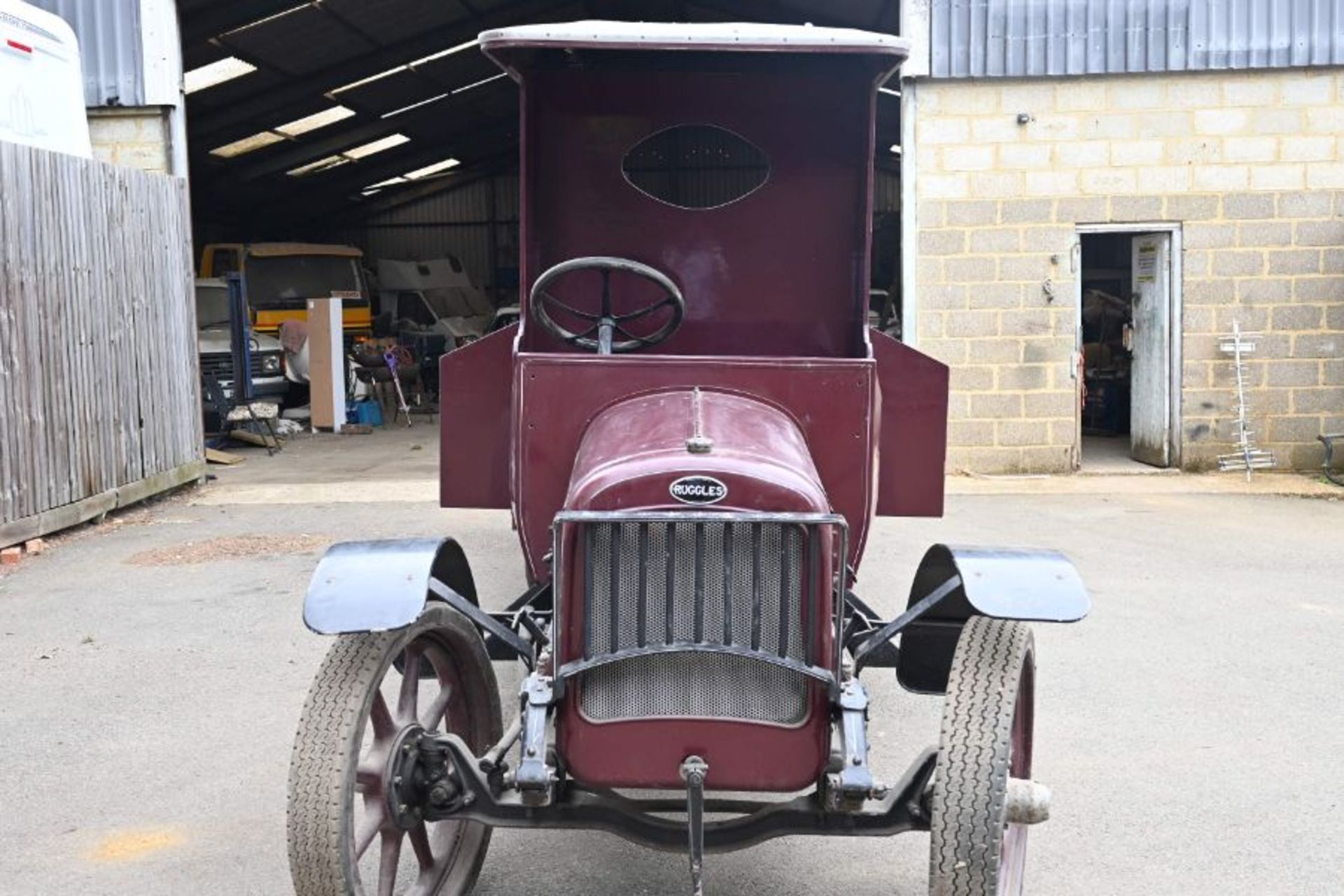 1920's Ruggles Flatbed Truck - Image 3 of 3