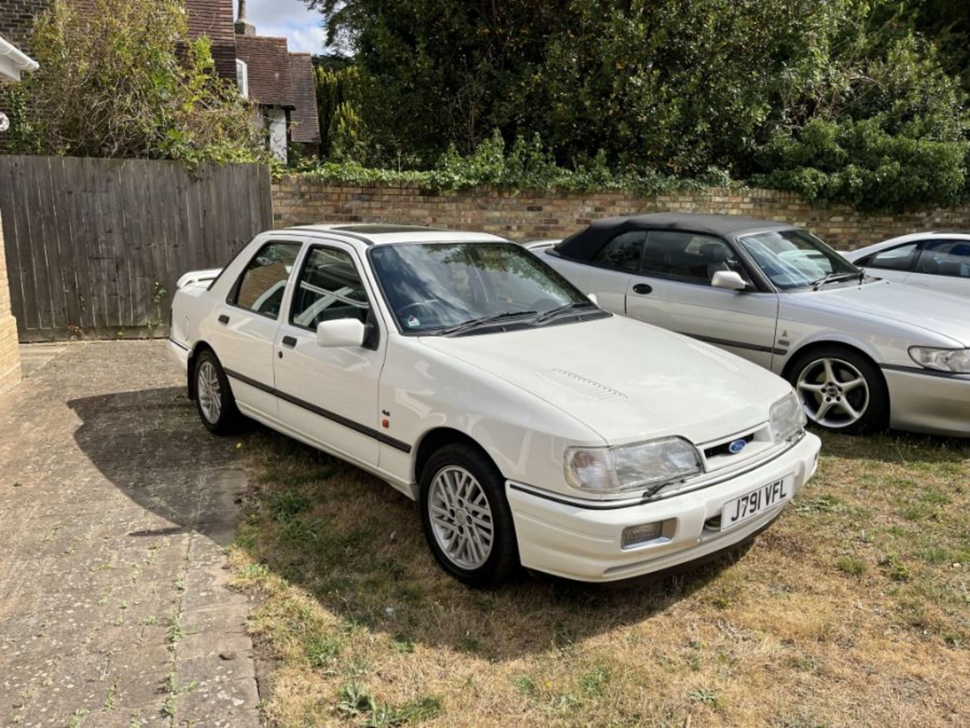 1991 Ford Sierra RS Cosworth Red Top - Image 20 of 26