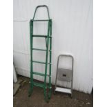 2 Metal step ladders