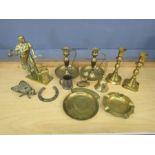 Mixed brassware including candlesticks