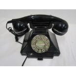 A vintage style telephone