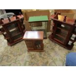 2 jewellery boxes 2 display cabniets