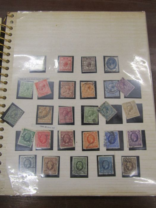 A stamp album containing G.B 1929,1924, 1926, 1/2d-1-1980 mint used. Many gaps - Image 2 of 36