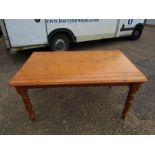 Pine kitchen table