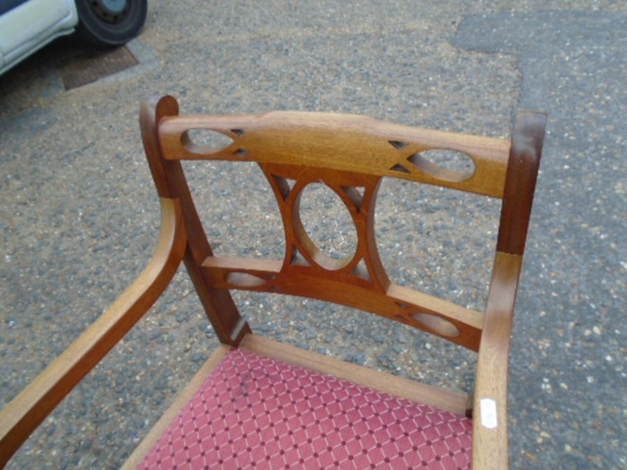 Handmade hardwood dining table with 6 chairs - Image 4 of 4