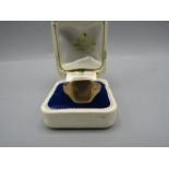 A 9ct gold mens ring