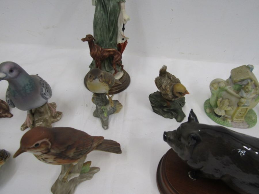 Bird figurines, a pig and a woman figurine - Image 4 of 5